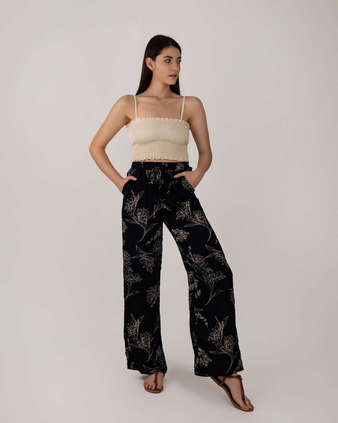 Pants, Elástico y Nudo en la Cintura, Estampado Floral.