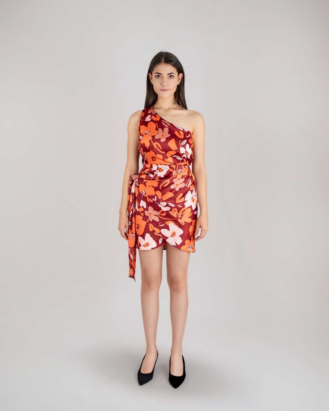 Vestido Corto Color Sólido, Estampado Floral. - Imagen 4